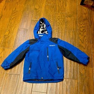 Boys lightly used free country jacket.